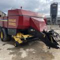 New Holland BB950 Square baler