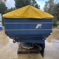 KRM M2W Fertiliser spreader