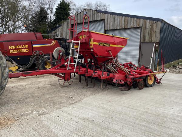 Vaderstad Rapid 400f